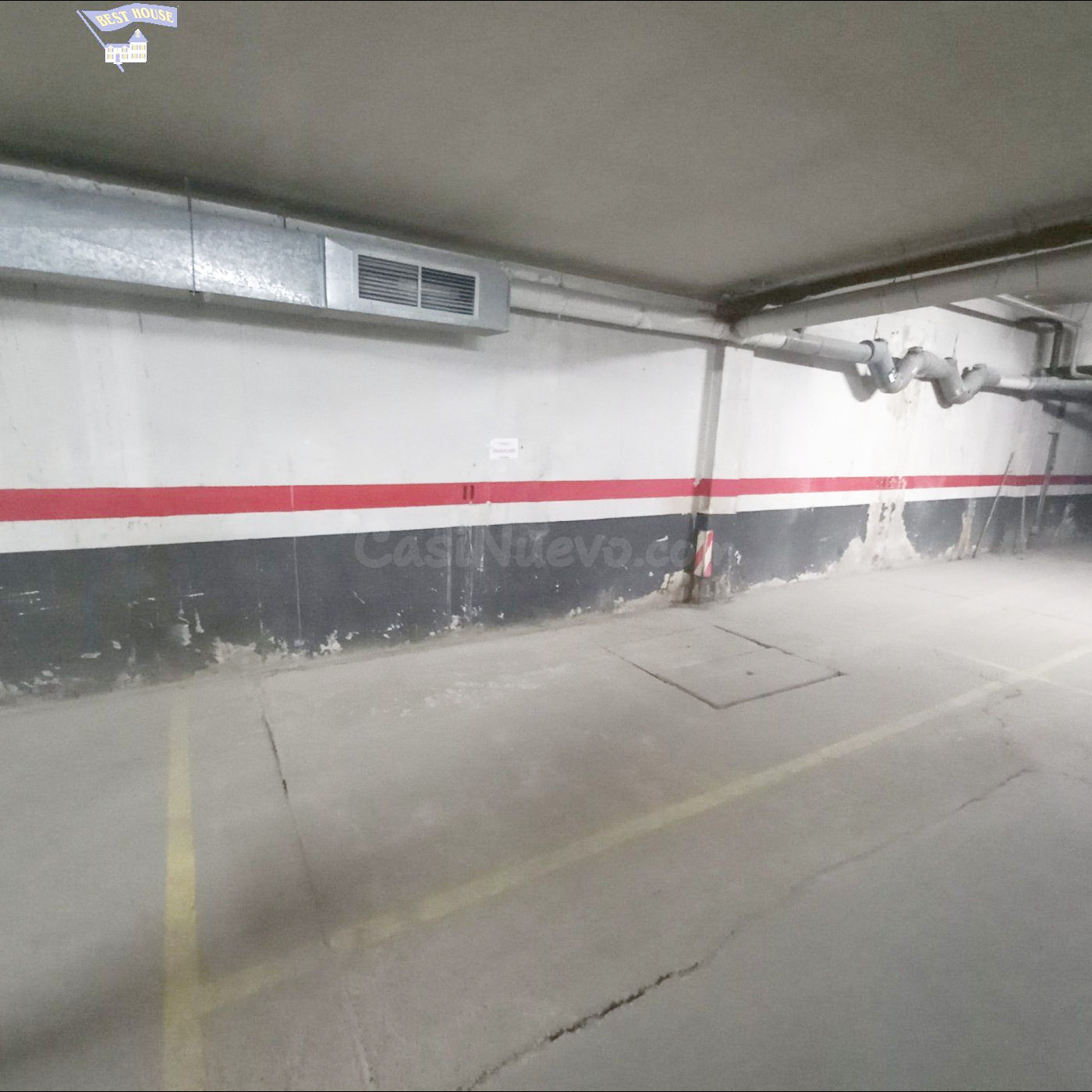 VENTA DE PLAZA DE PARKING PARA COCHE EN SANT FRANCESC-SANT C