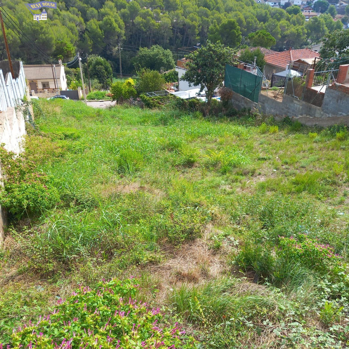 TERRENO DE 900M2 EN RUBÍ ZONA SANT MUÇ