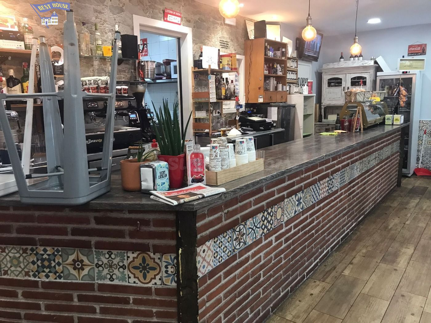 TRASPASO DE BAR-RESTAURANT TERRASSA (con alta rentabilidad)!