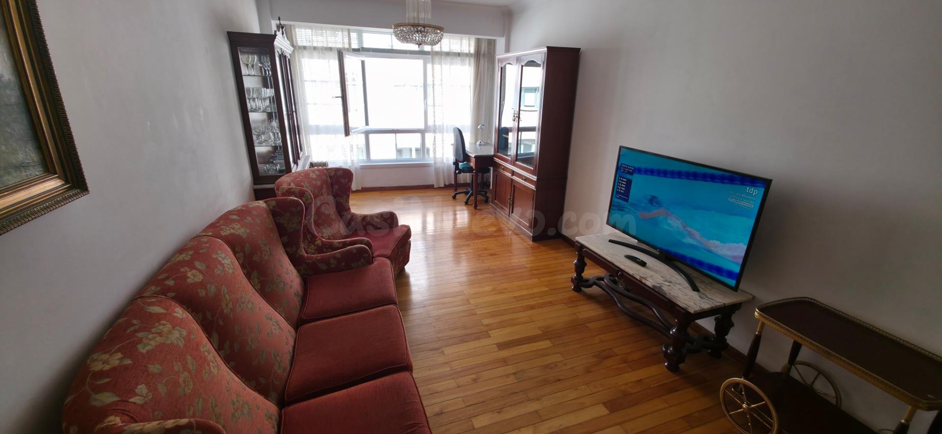 PISO PARA CURSO ESCOLAR CON 4 habitaciones Y 2 BAÑOS A ESCAS - foto 2
