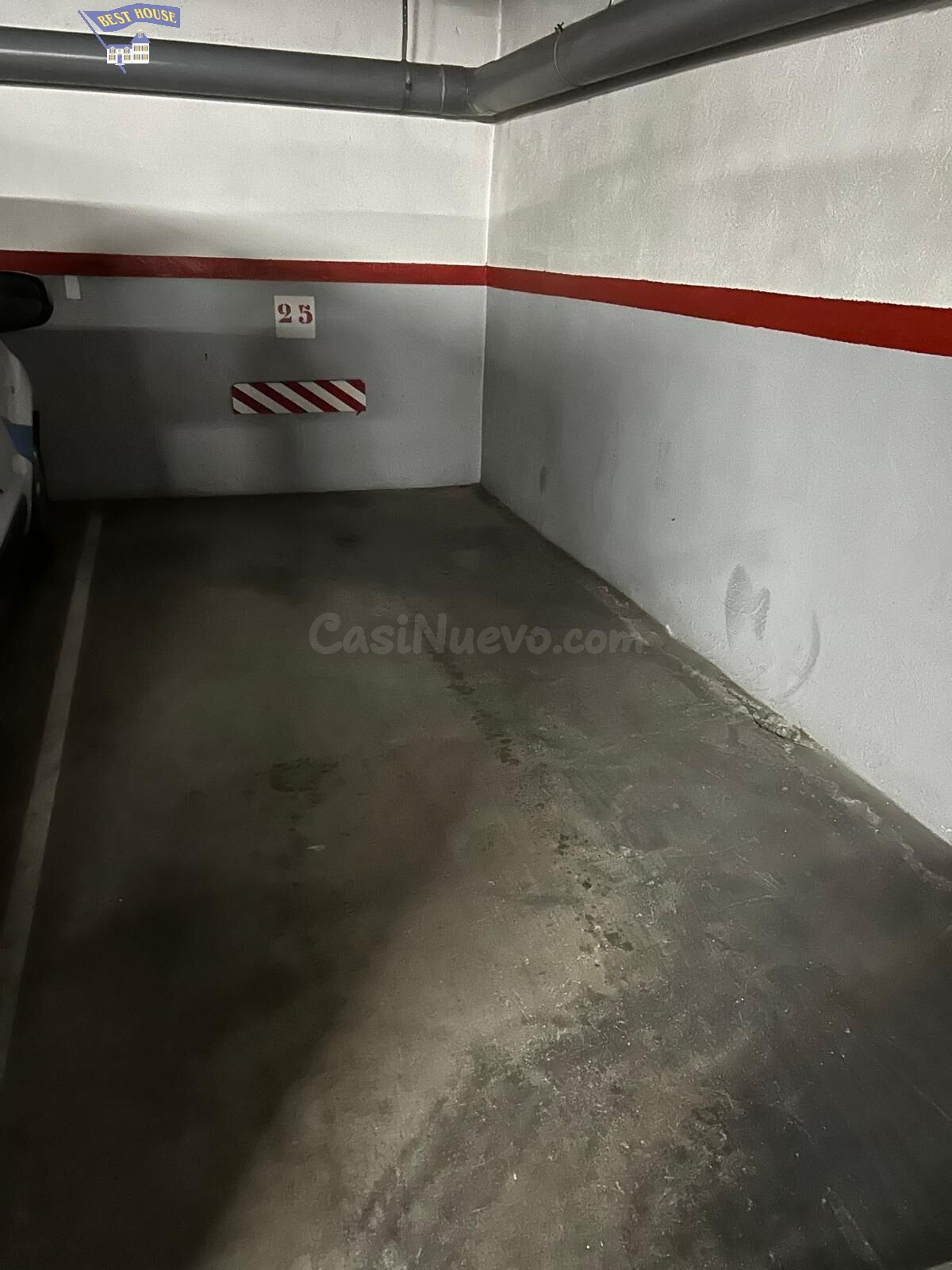 PLAZA DE PARKIN PARA COCHE MEDIANO A METROS DEL AYUNTAMIENTO - foto 2