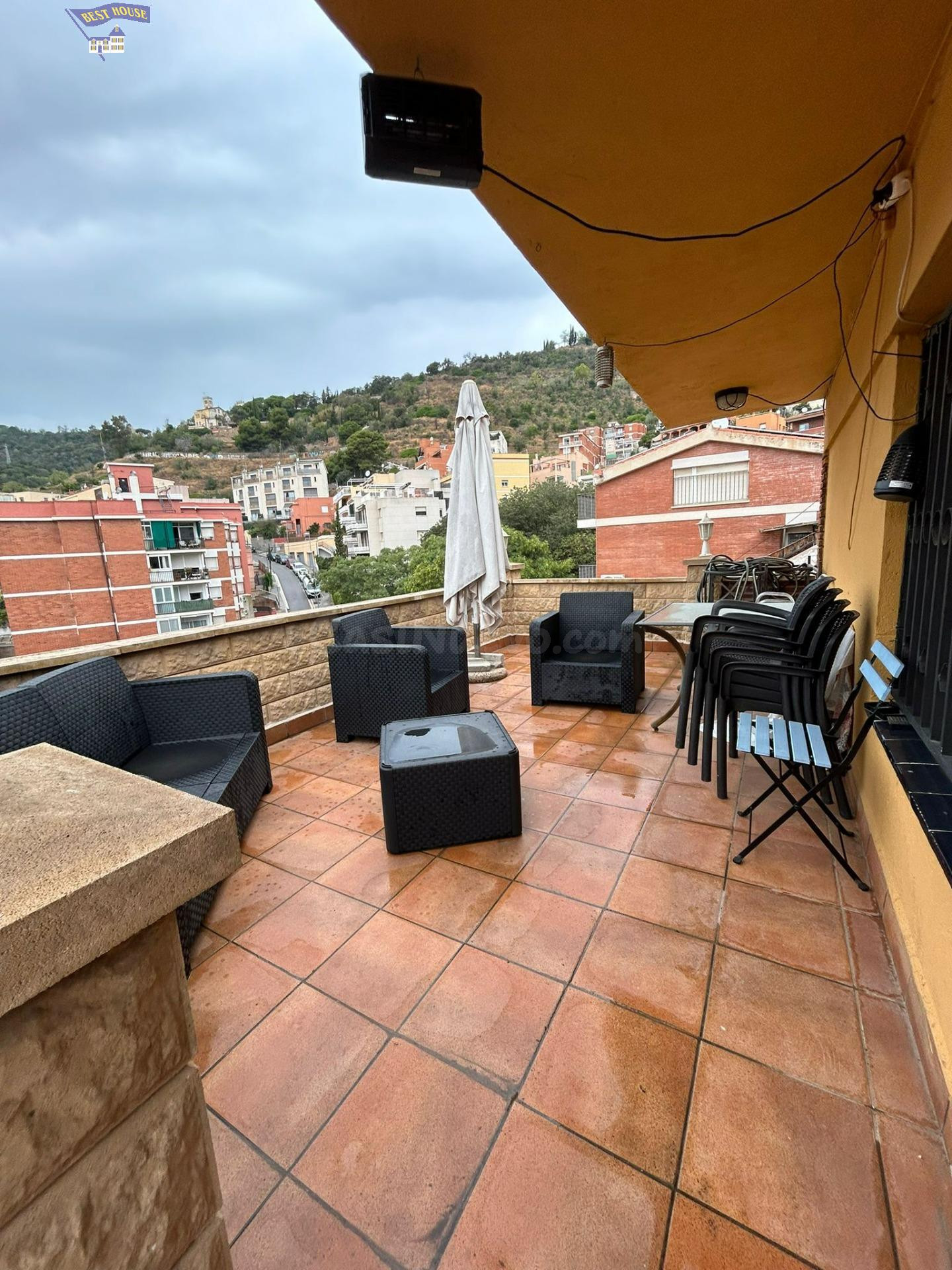 CASA ENCANTADORA CON PISCINA Y VISTAS DESPEJADAS EN SANT GEN - foto 4