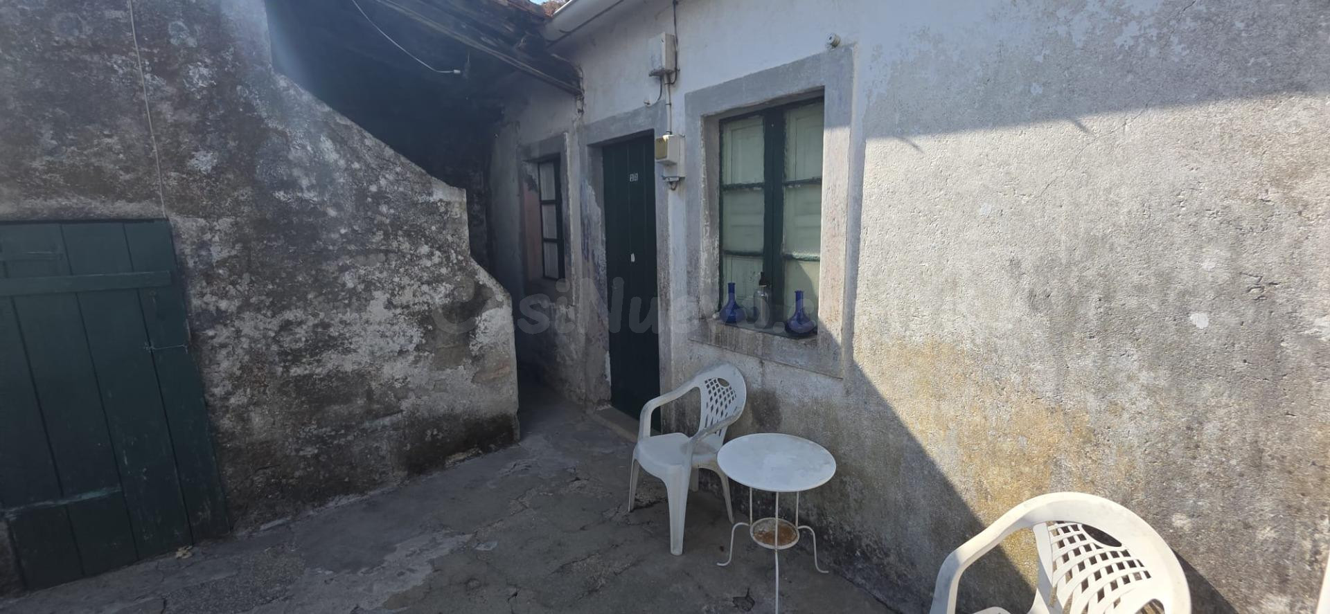 CASA DE 55 M2 UTILES PARA REFORMA INTEGRAL EN CONXO - foto 3