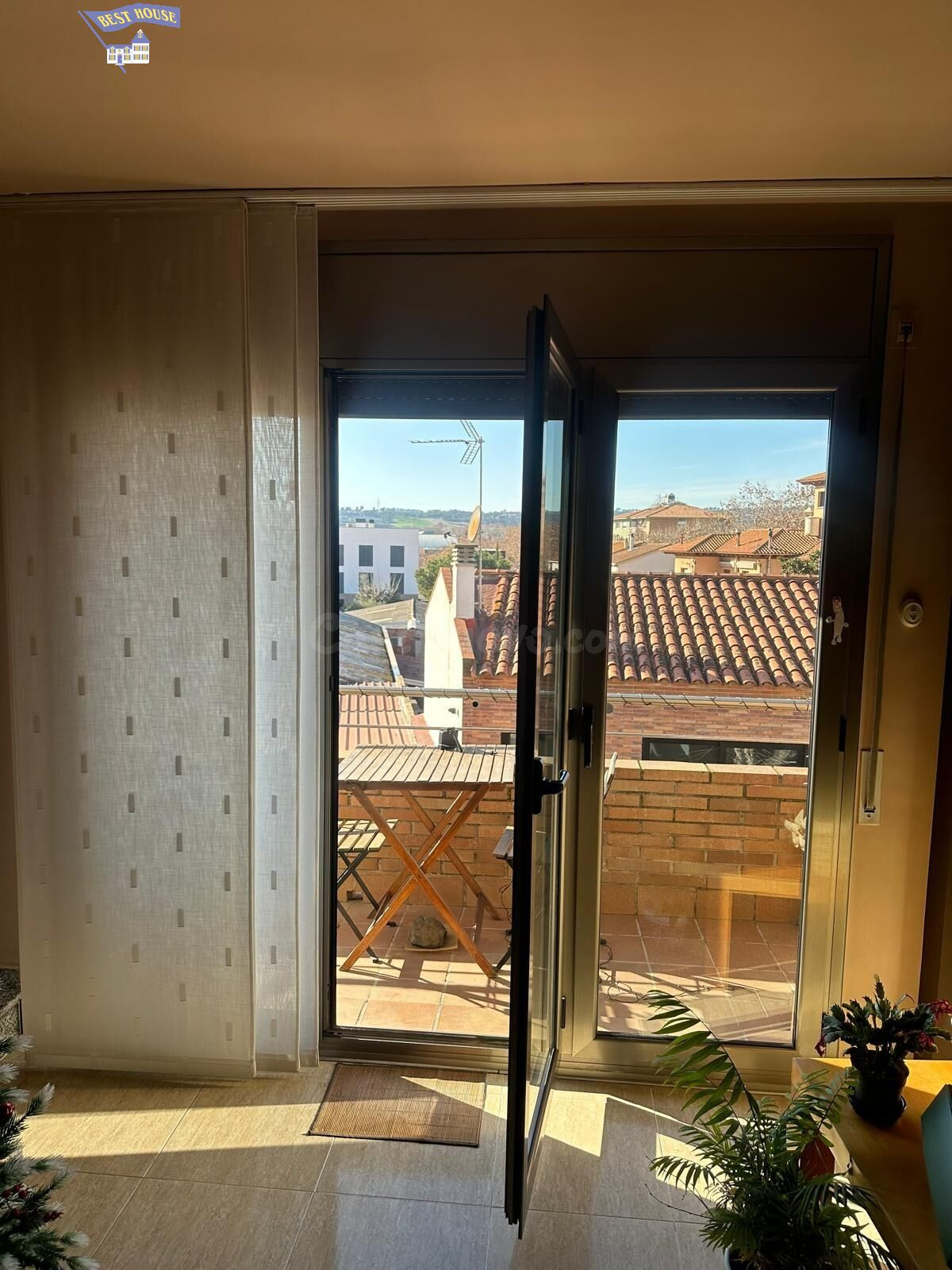 EXCLUSIVO DÚPLEX EN UBICACIÓN CÉNTRICA Y TRANQUILA PALAU-SOL