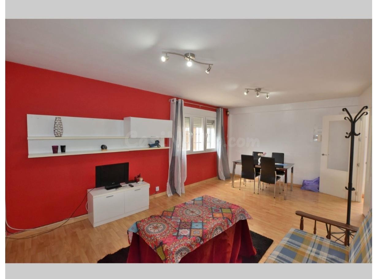 Casa reformada en Cuevas del Becerro VPO