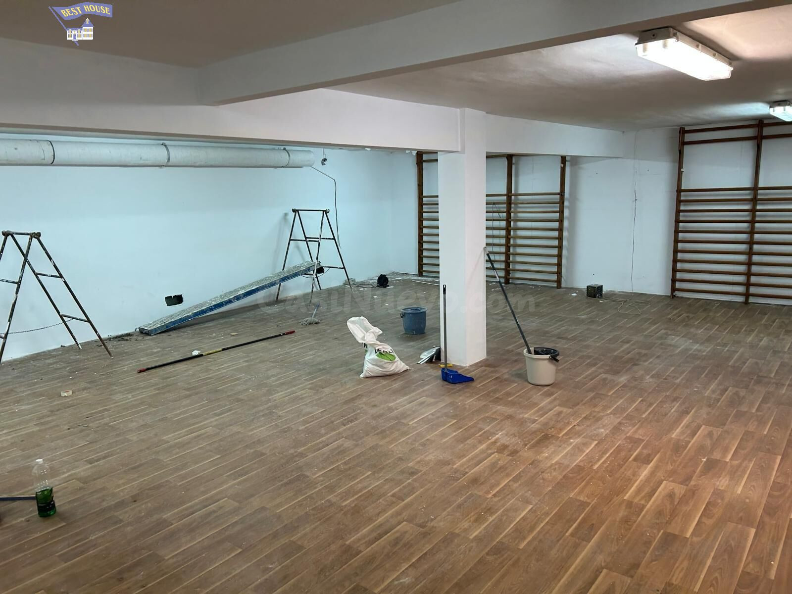 ¡OPORTUNIDAD EN CASTELLAR DEL VALLÈS! TU NUEVO LOCAL COMERCI
