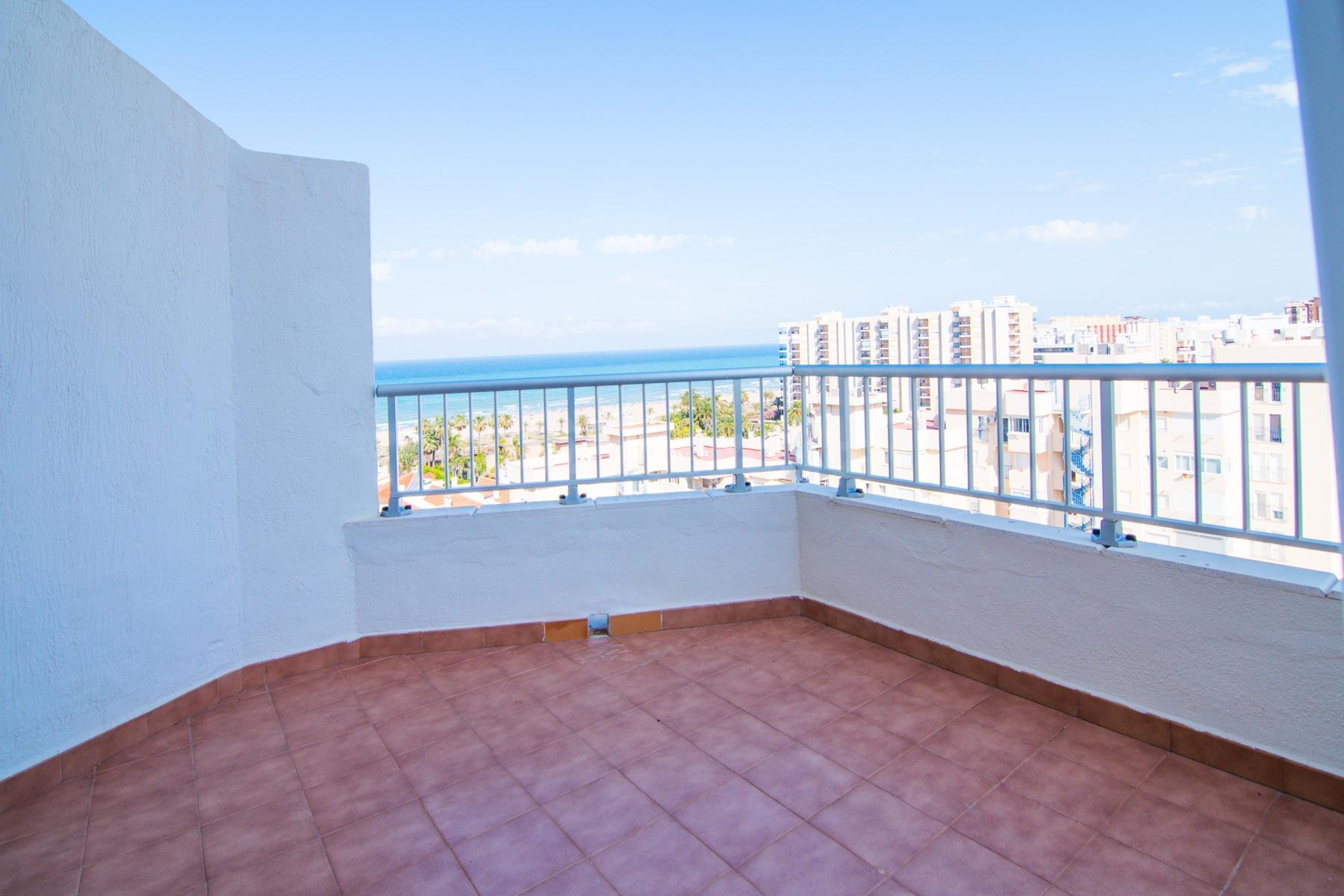 APARTAMENTO VENTA PLAYA DE GANDIA - foto 5