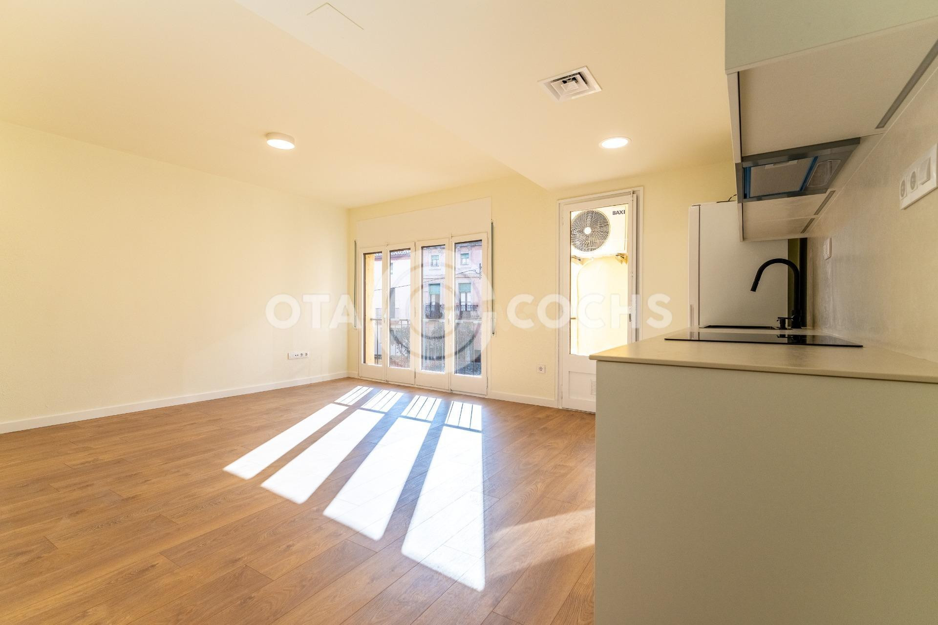 PISO COMPLETAMENTE REFORMADO DE 3 habitaciones EN L'ESPLUGA - foto 4