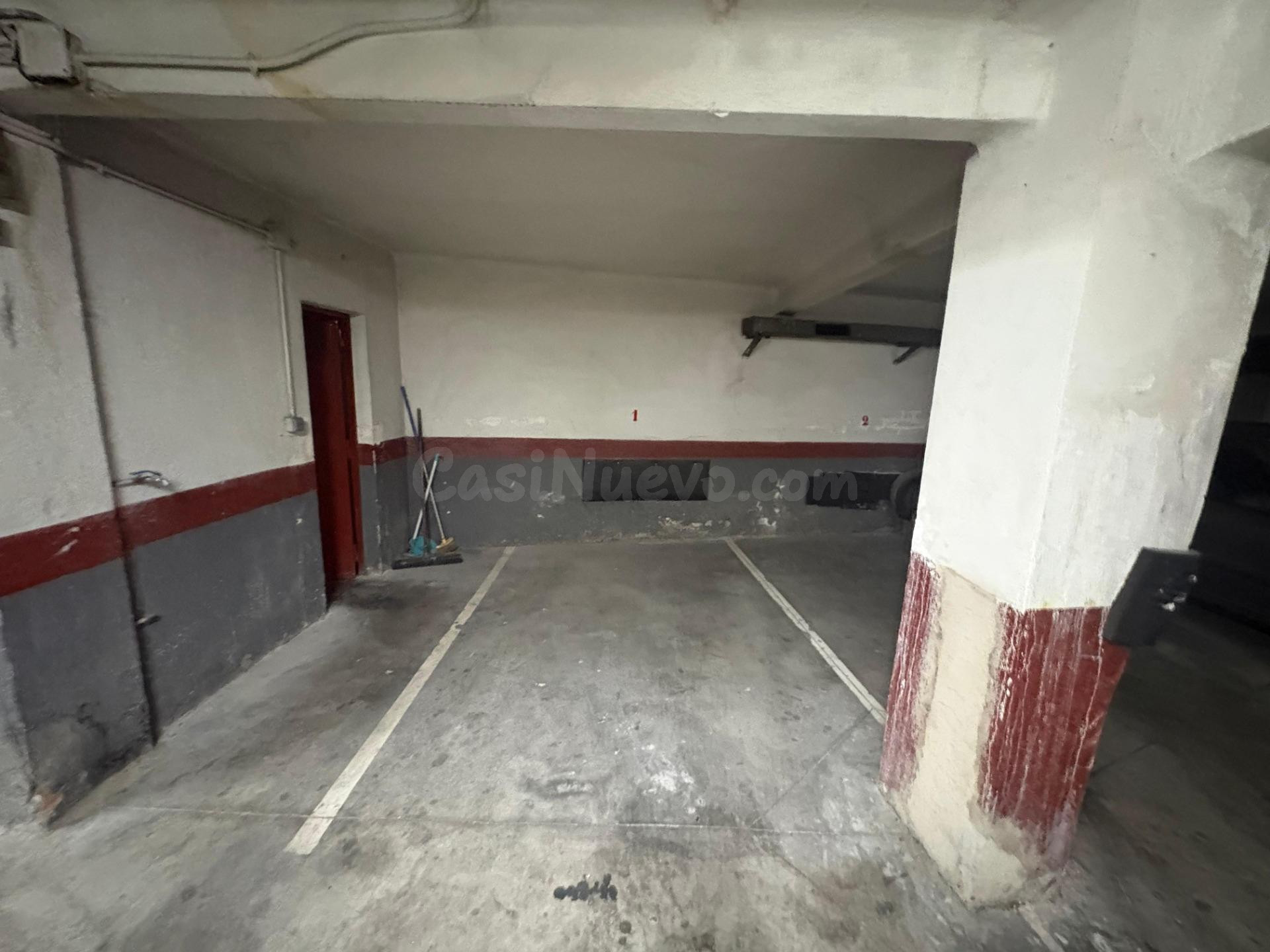 Garaje 8m² en venta - Centro