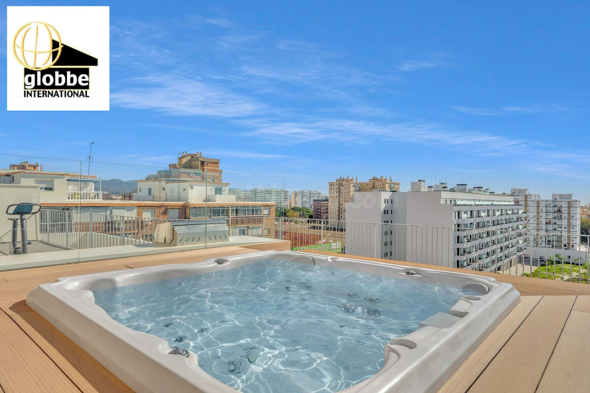 Impecable piso nuevo en Los Guindos, Málaga - €339.000