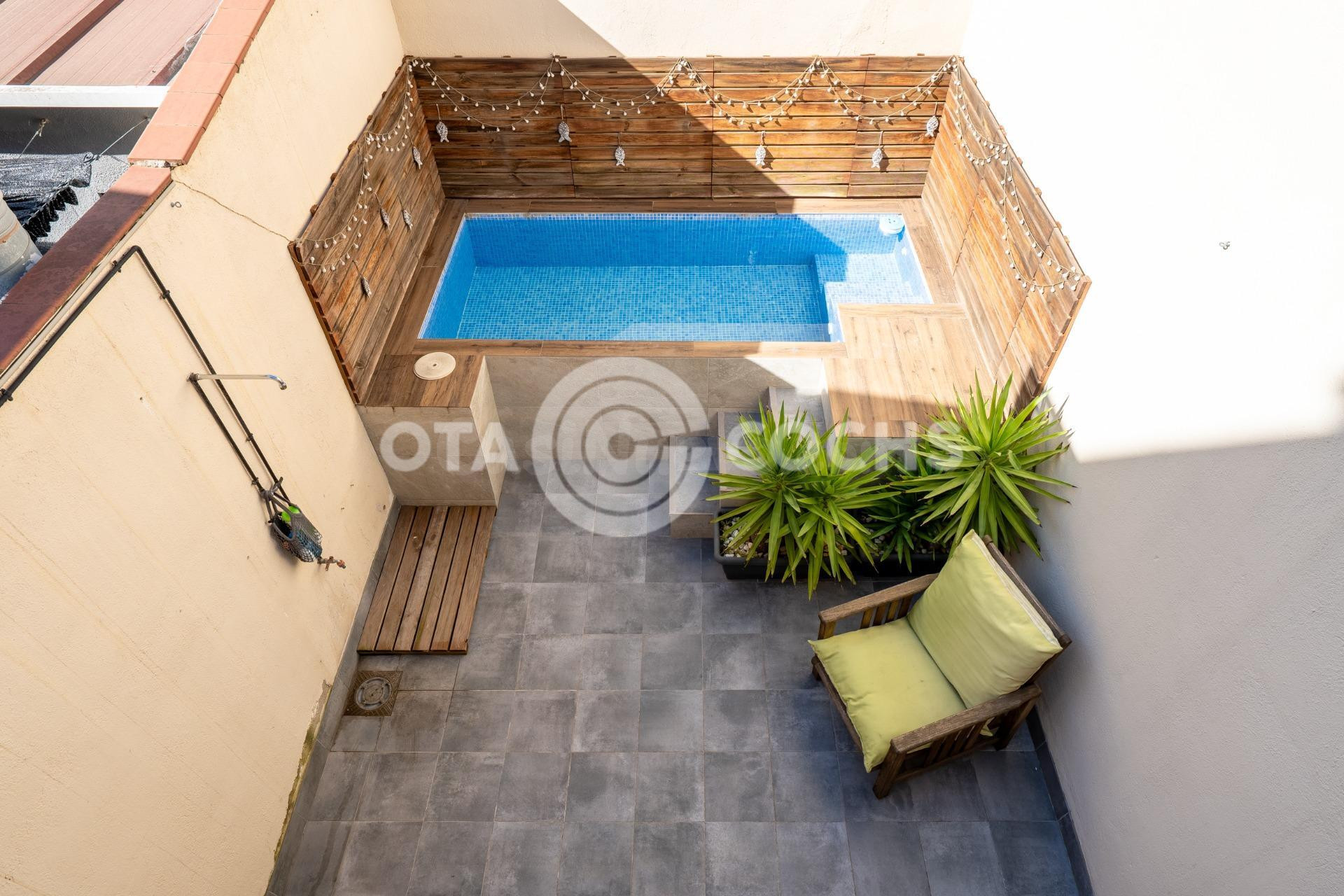 EXCLUSIVA CASA DE DISEÑO CON PISCINA PRIVADA EN REUS - foto 3