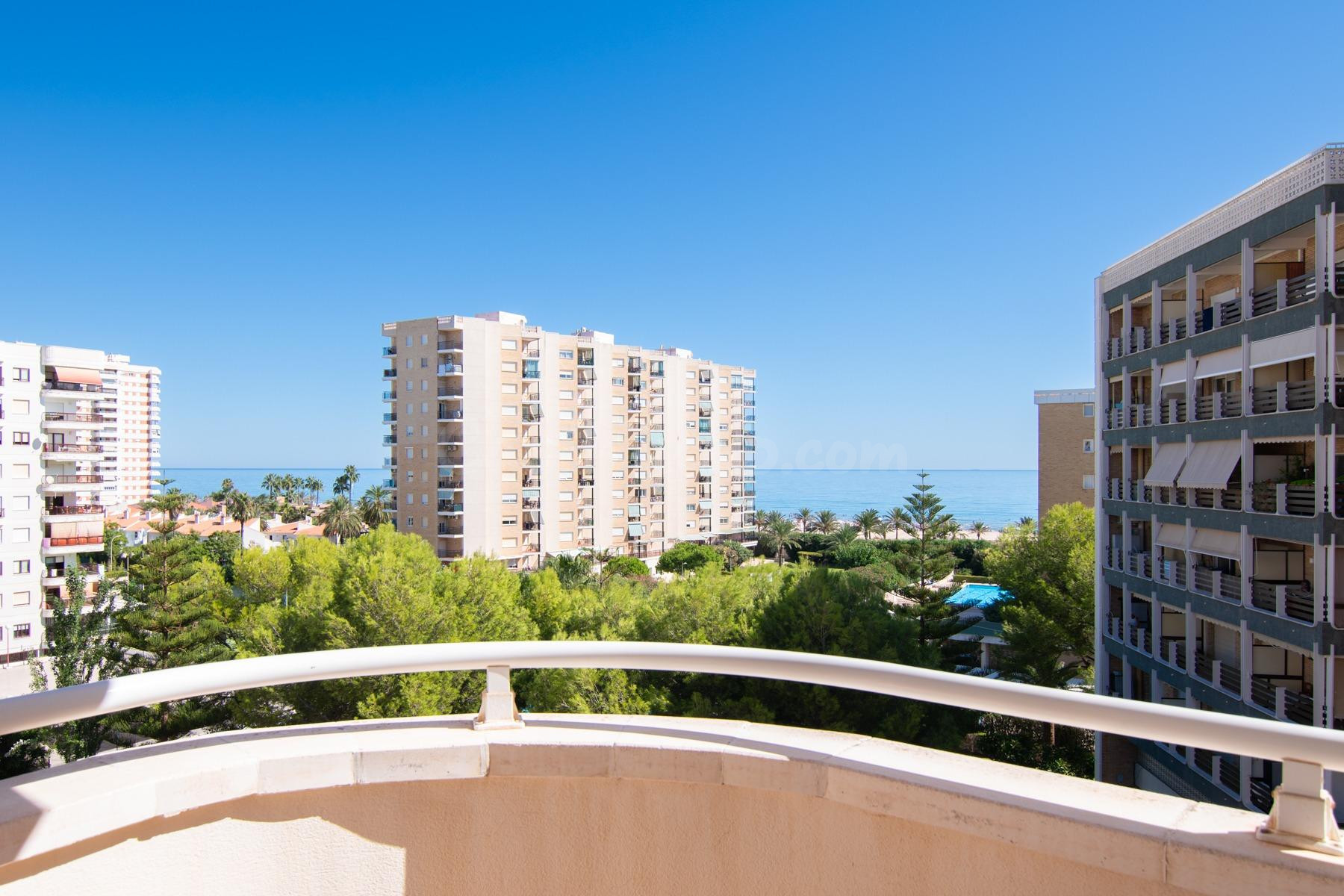 APARTAMENTO SEGUNDA LINEA DE PLAYA - foto 2