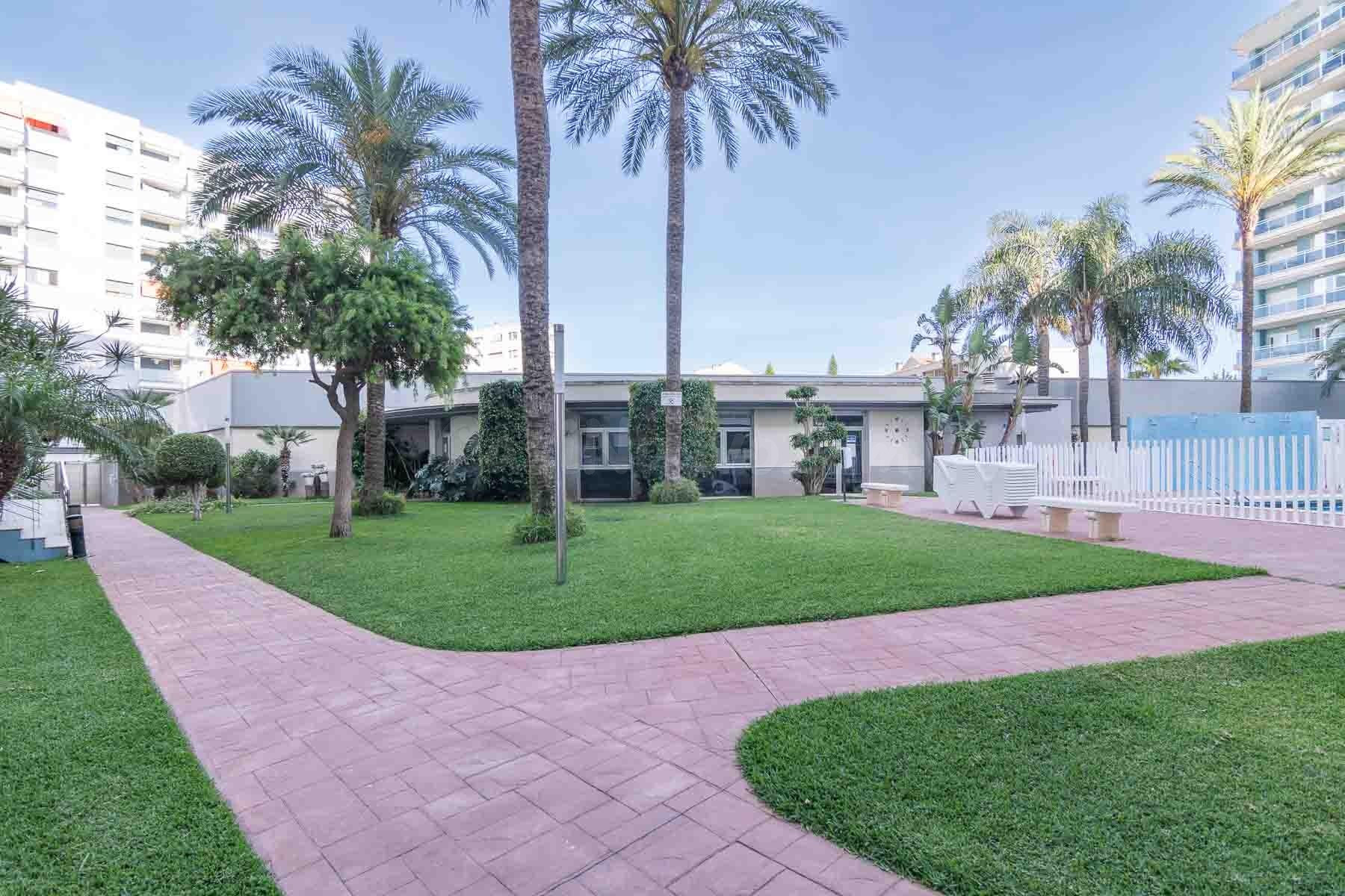APARTAMENTO EN VENTA ZONA UNIVERSIDAD - foto 3