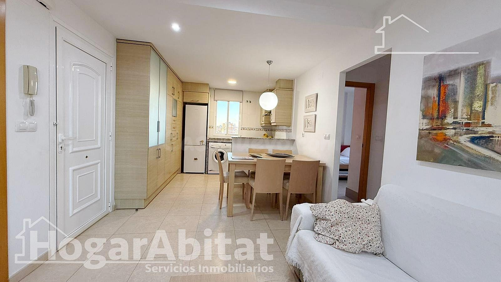 ¡PLAYA DE PILES! ALTO Y ACOGEDOR EN RESIDENCIAL CON PISCINA  - foto 5