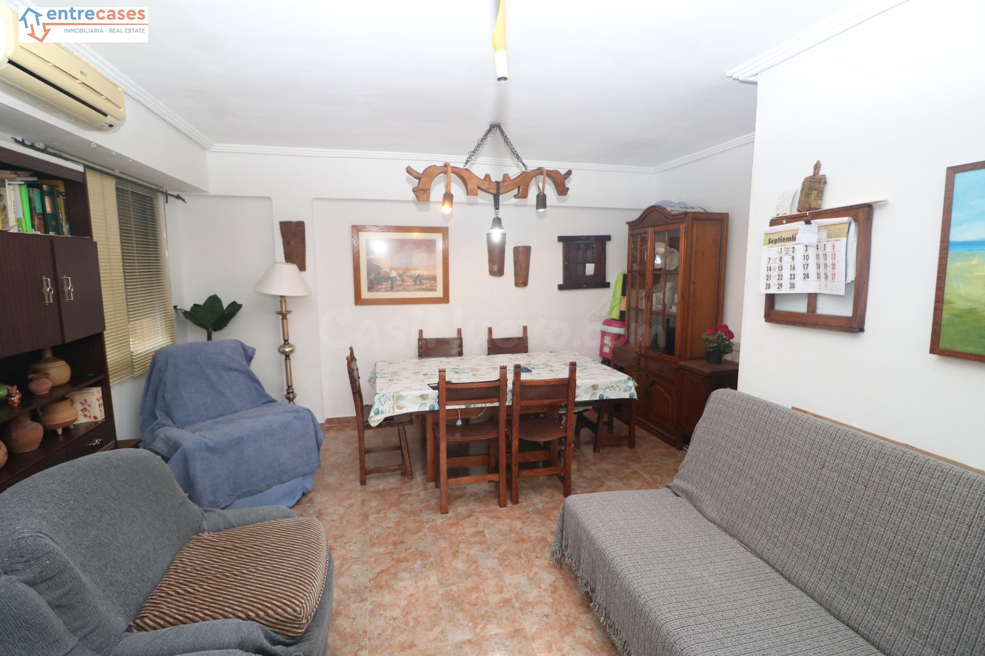 PISO DE 4 habitaciones, 2 BAÑOS Y GARAJE CERRADO | PALMERETA - foto 5