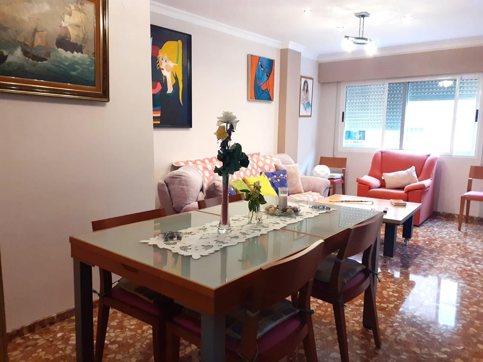 Vivienda de VPO, situada en zona tranquila