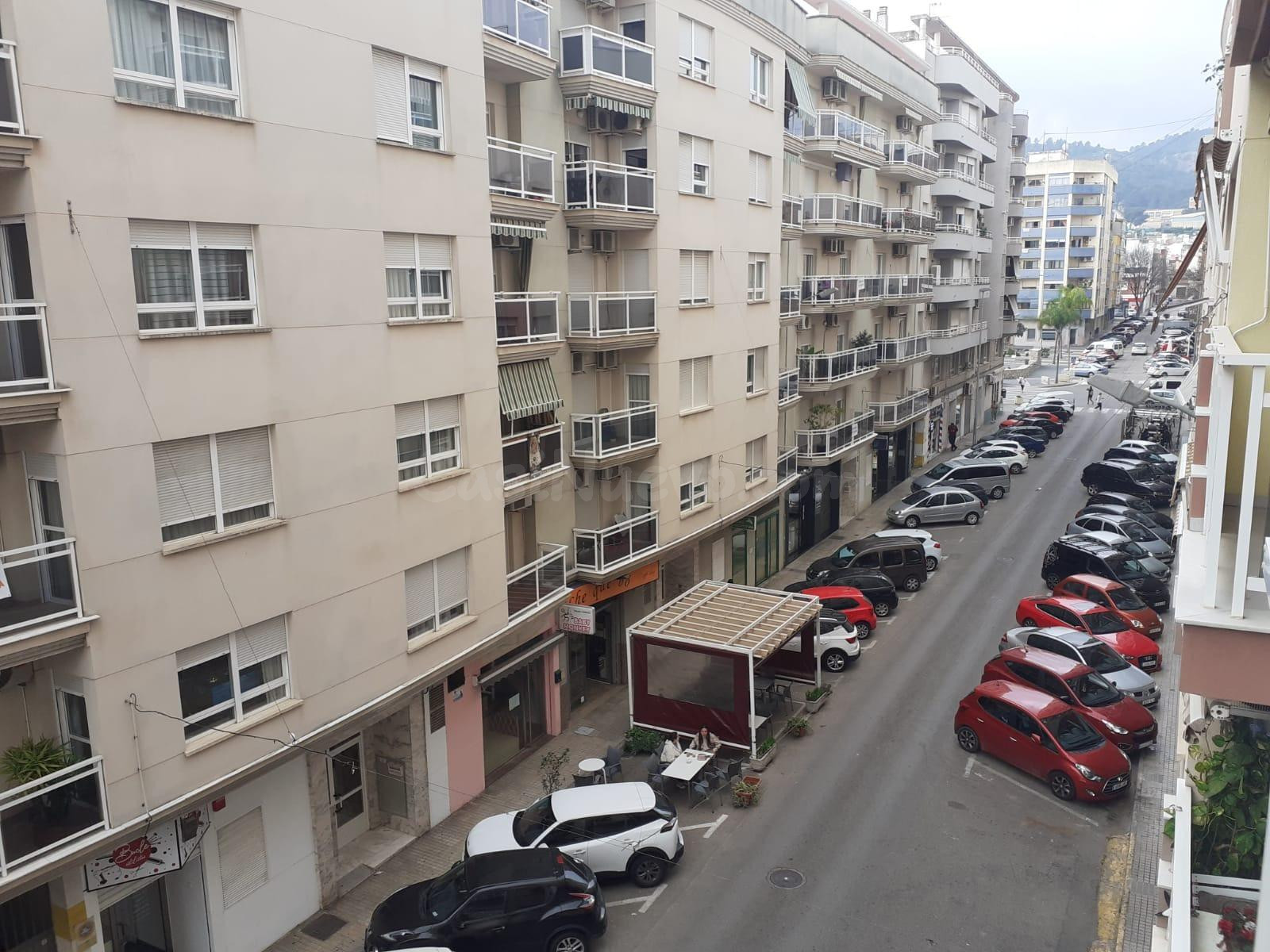 Vivienda de VPO, situada en zona tranquila - foto 5