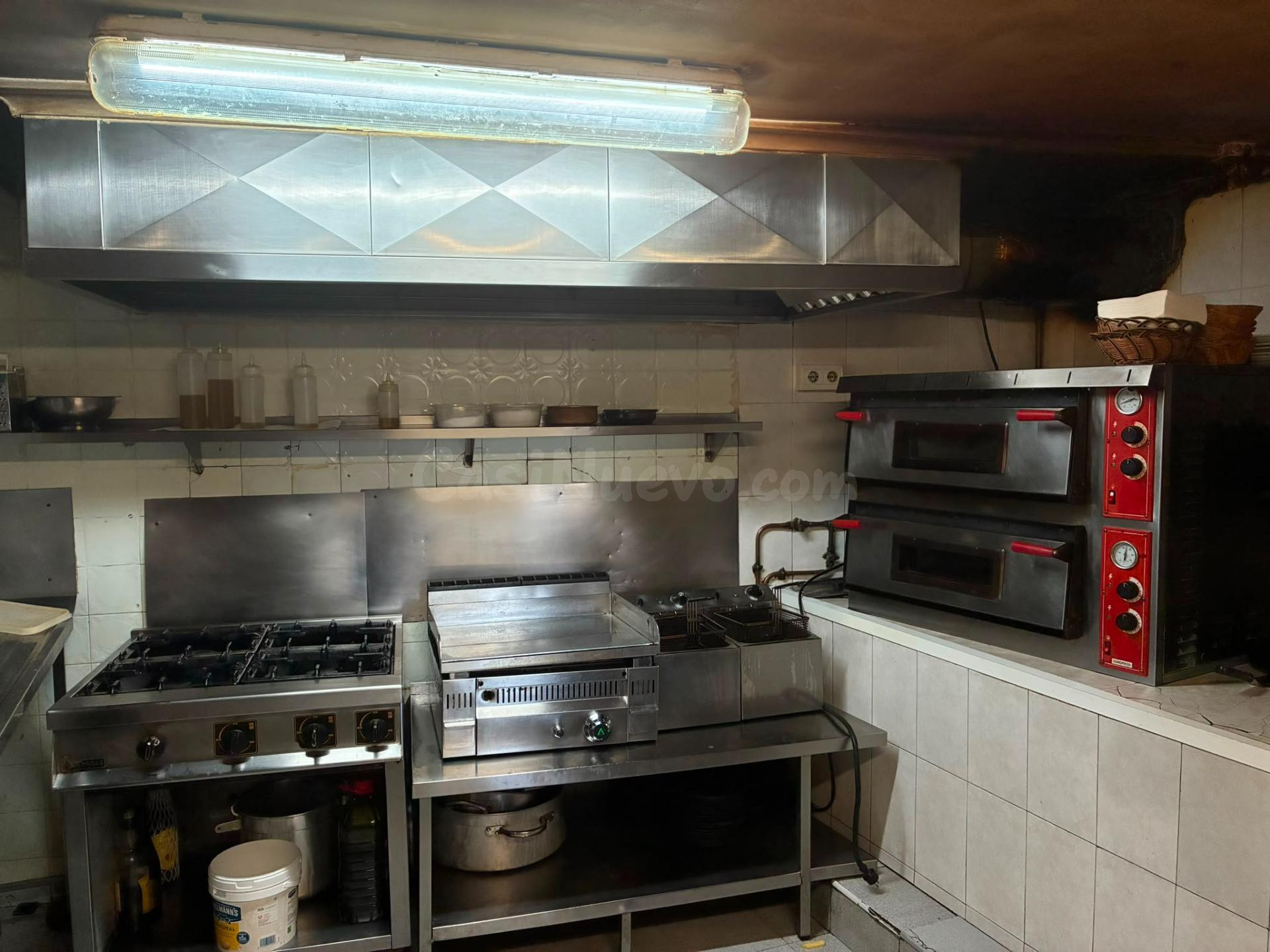Traspaso en calle Gabilondo – Restaurante-pizzería con terra - foto 4