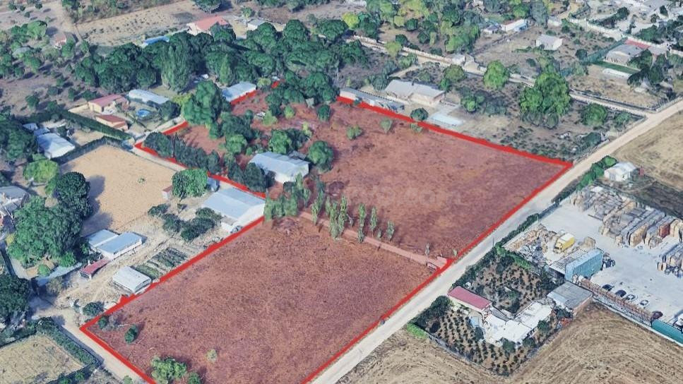FINCA RUSTICA EN EL AROCAL