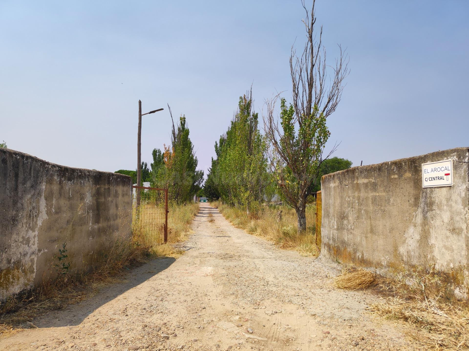 FINCA RUSTICA EN EL AROCAL - foto 2