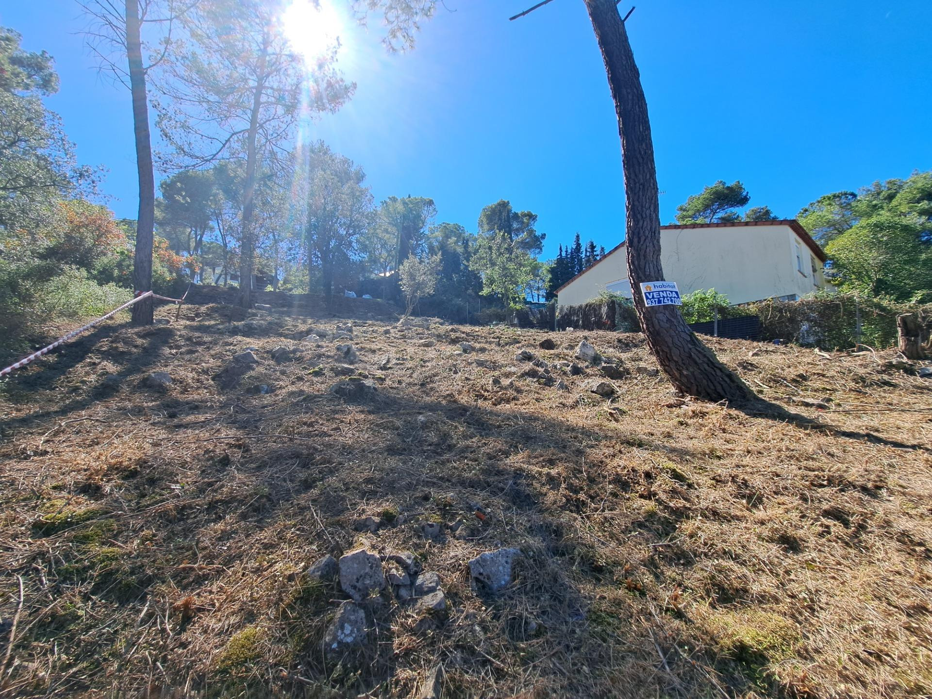 TERRENO OPORTUNIDAD! DÁ A DOS CALLES! VISTAS