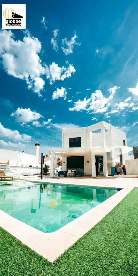 Espectacular y Preciosa Villa en Benagalbón - foto 2