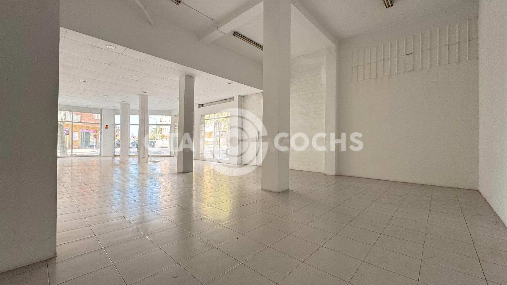 LOCAL COMERCIAL EN VENTA Y ALQUILER - foto 5
