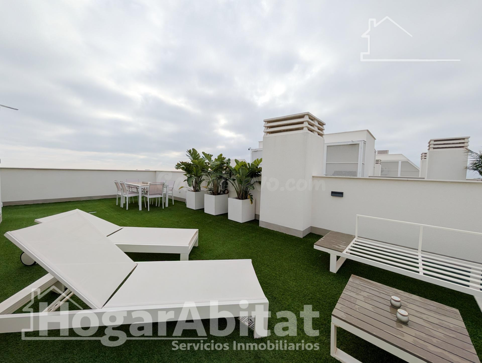 PRECIOSO ÁTICO SEMINUEVO CON PISCINA, GARAJE Y TRASTERO - foto 3
