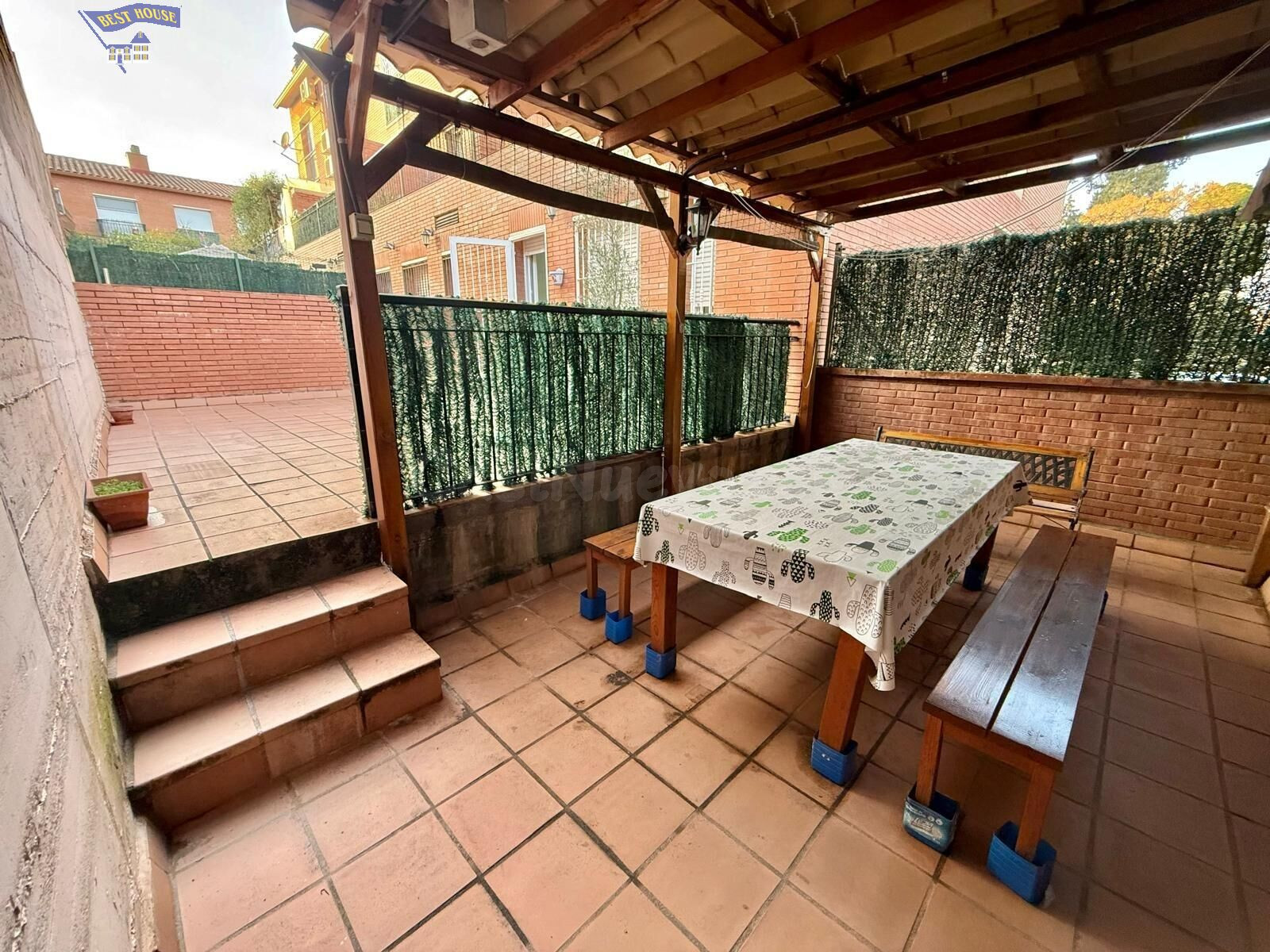 CASA EXCLUSIVA CON CARÁCTER, AMPLITUD Y LUMINOSIDAD EN SANTA - foto 2