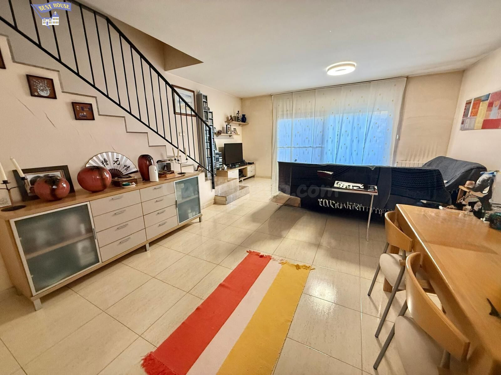 CASA EXCLUSIVA CON CARÁCTER, AMPLITUD Y LUMINOSIDAD EN SANTA - foto 3