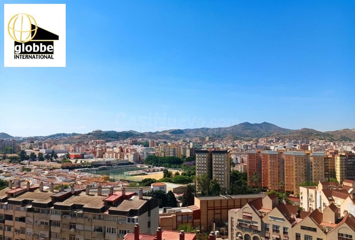 Espectacular Piso Reformado en Carranque, Málaga - €383.000 - foto 2