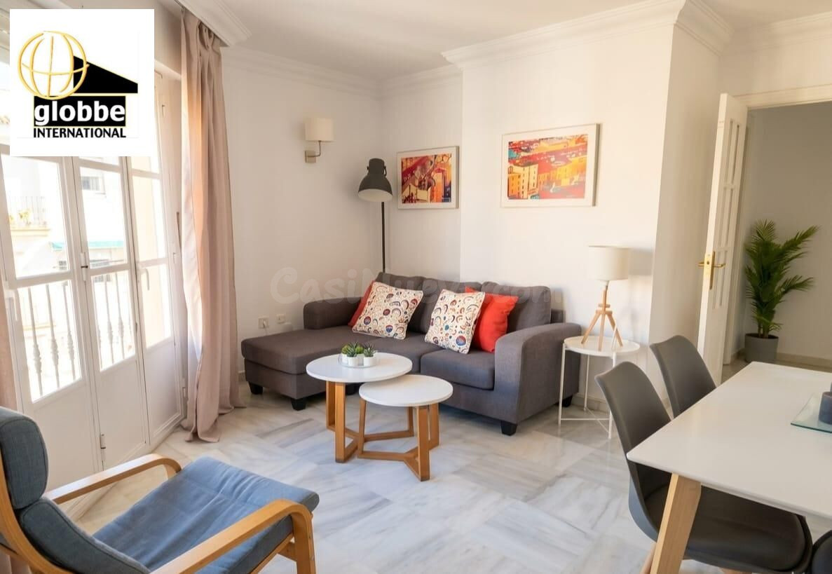 Piso Céntrico en Málaga - ¡Tu Nuevo Hogar Espera! - foto 2