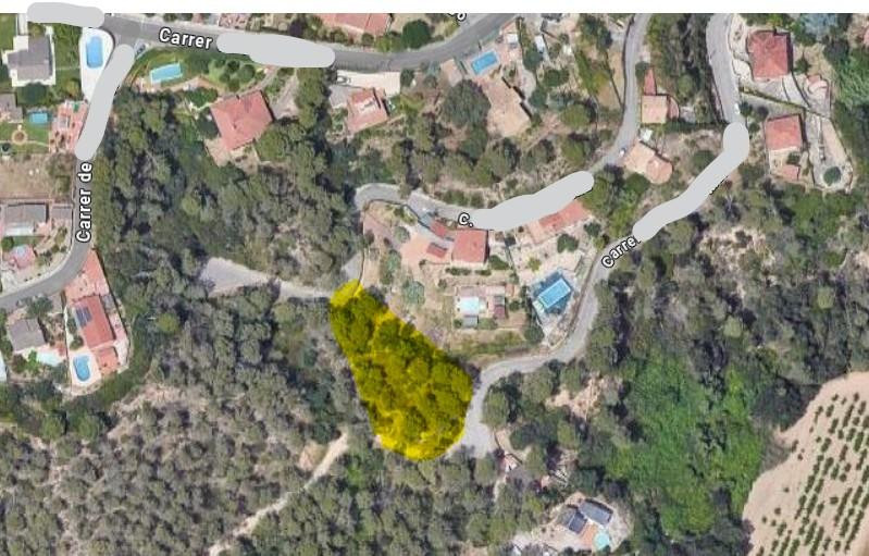 Parcela Urbana en Esparreguera: Oportunidad Única con Vistas