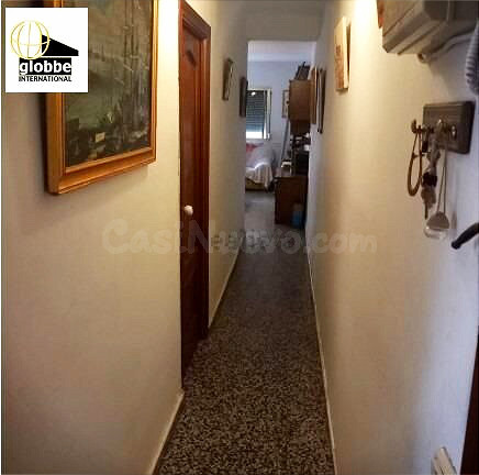 Oportunidad de Inversión en Málaga: Piso Esquina a Reformar - foto 3