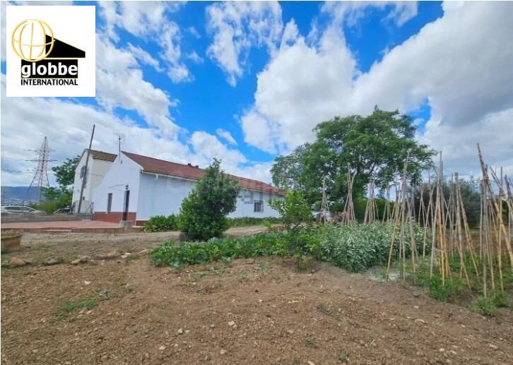 Encantadora Finca Rústica en Campanillas, Málaga - Ideal para Disfrutar del Campo