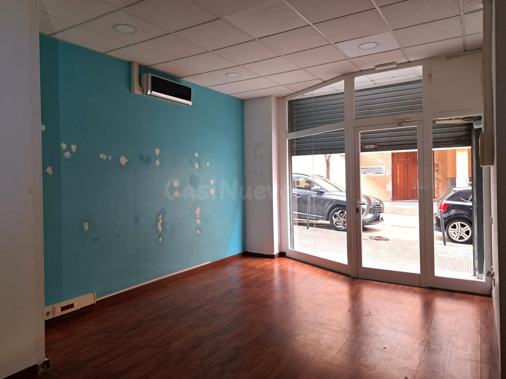 MAGNÍFICO LOCAL HABILITADO, IDEAL OFICINA O TIENDA ZONA TORR - foto 2