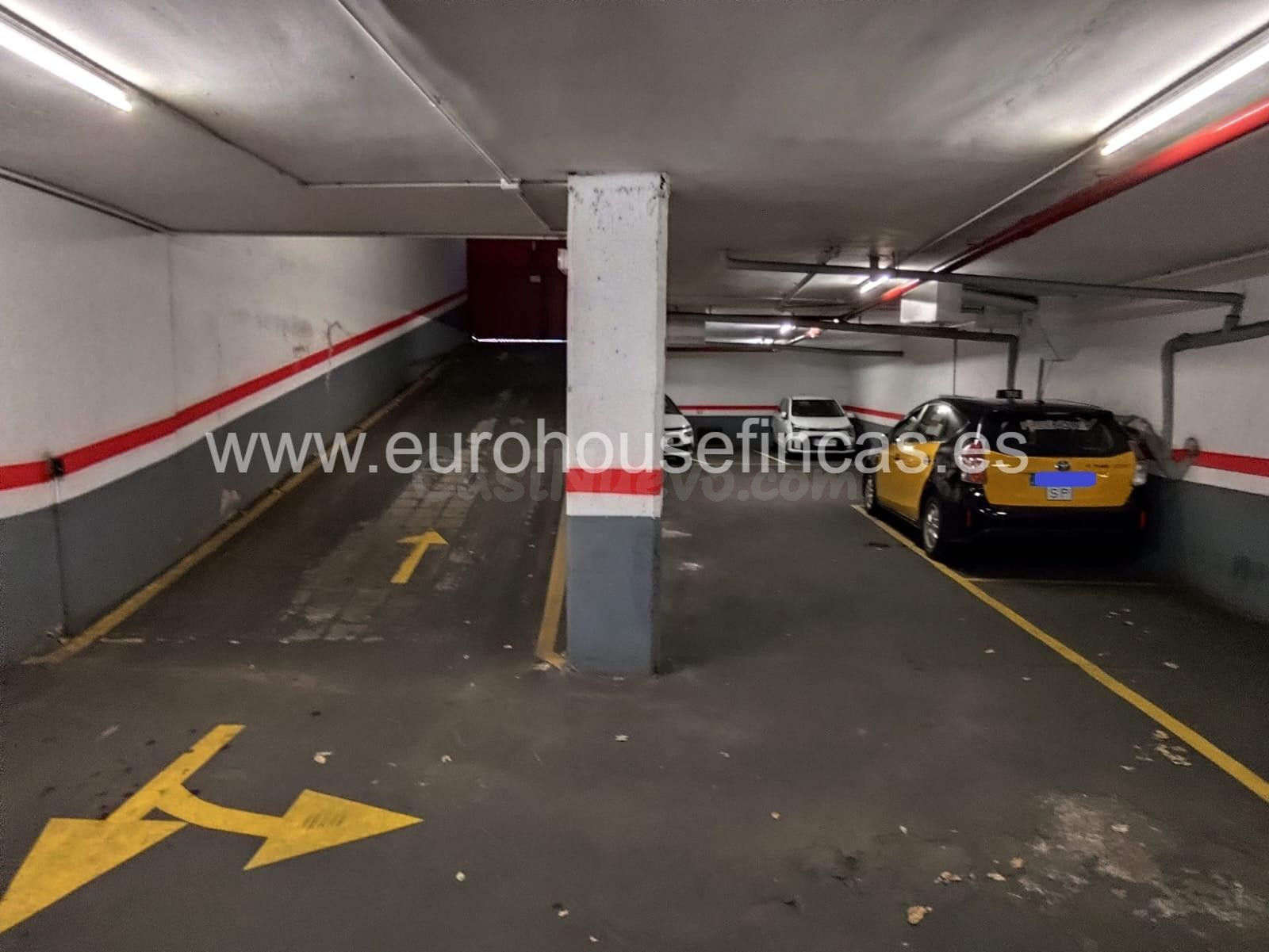 Parking 32m² en venta - Sants - Badal - foto 4