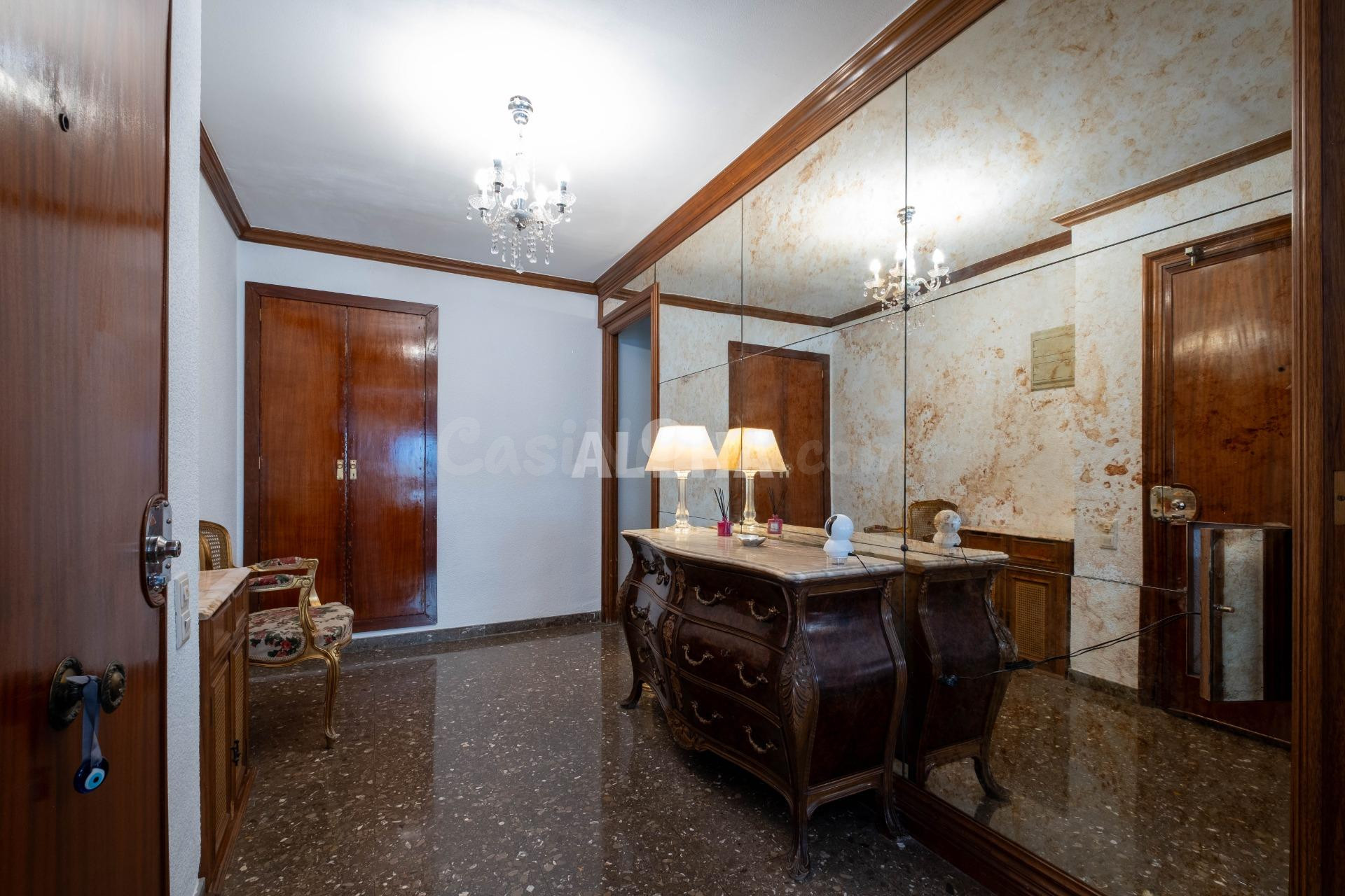 PISO EN EL CENTRO DE VALENCIA PARA ESTUDIANTES UNIVERSITARIO - foto 5