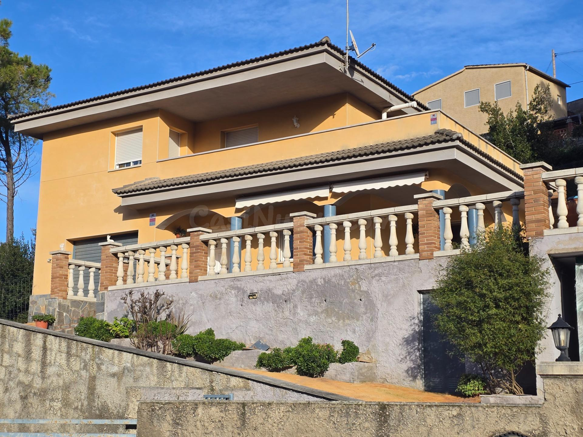 VENTA DE CASA DE 2 PLANTAS EN CABRERA D’ANOIA