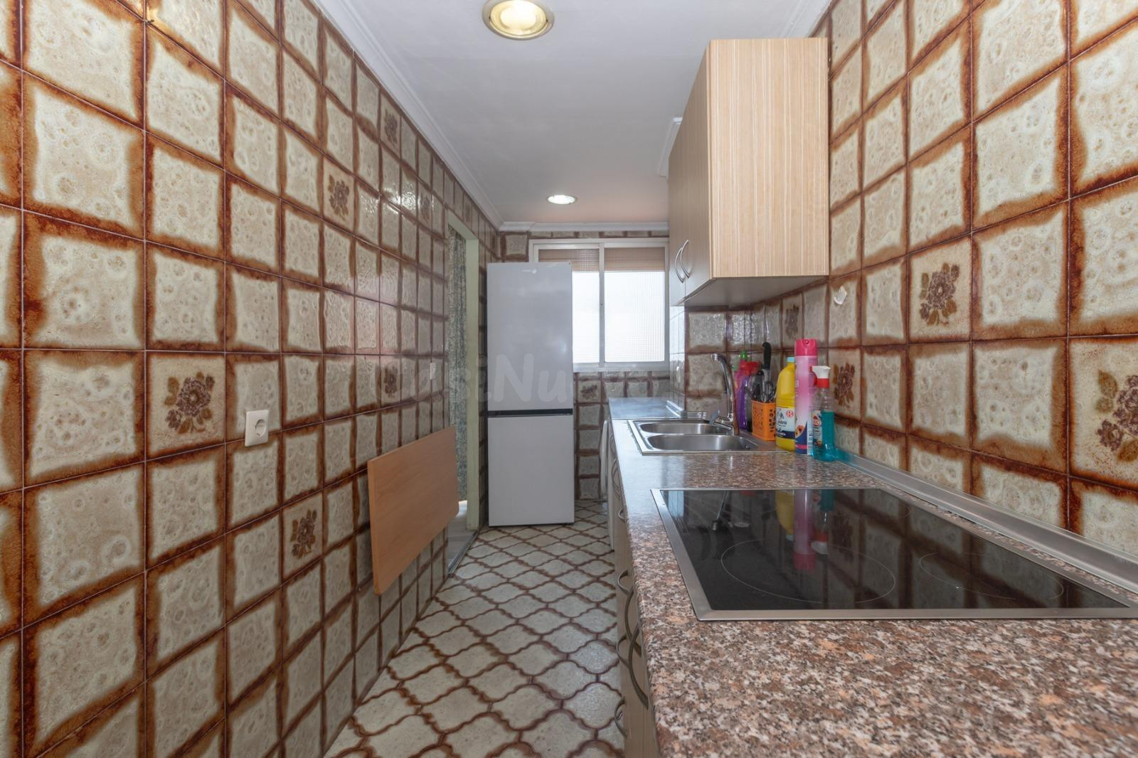 Piso en el corazón de Huelin, Málaga - Ideal para reformar por €299,000 - foto 4