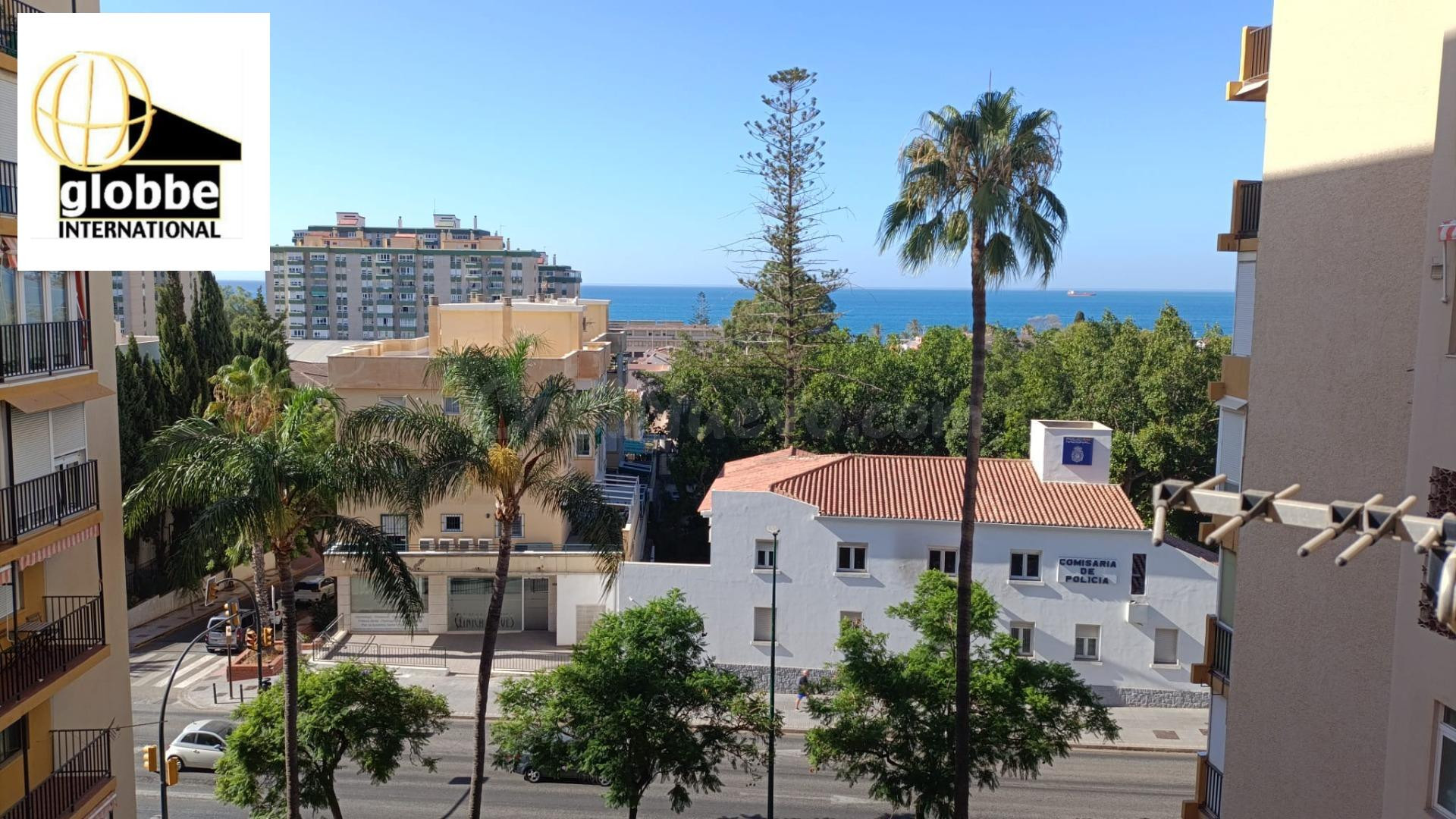 Amplio Piso en Málaga Este con Vistas Inigualables
