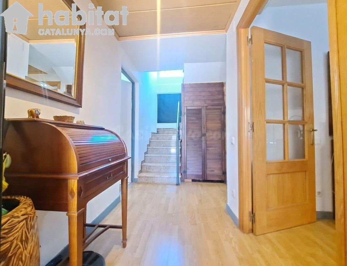 MASQUEFA – CAN PARELLADA Preciosa casa en parcela de 400 m2  - foto 4