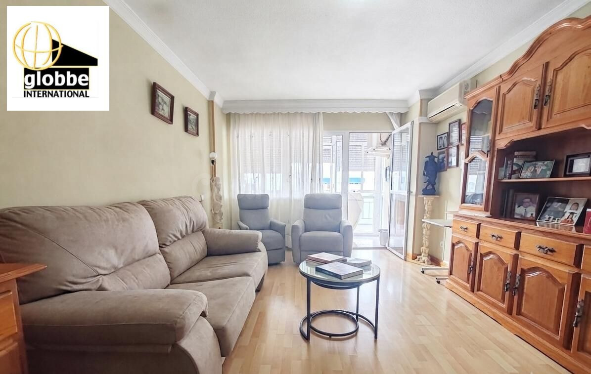 Amplio Piso en Málaga, La Princesa-Huelin con Vistas al Mar  - foto 2