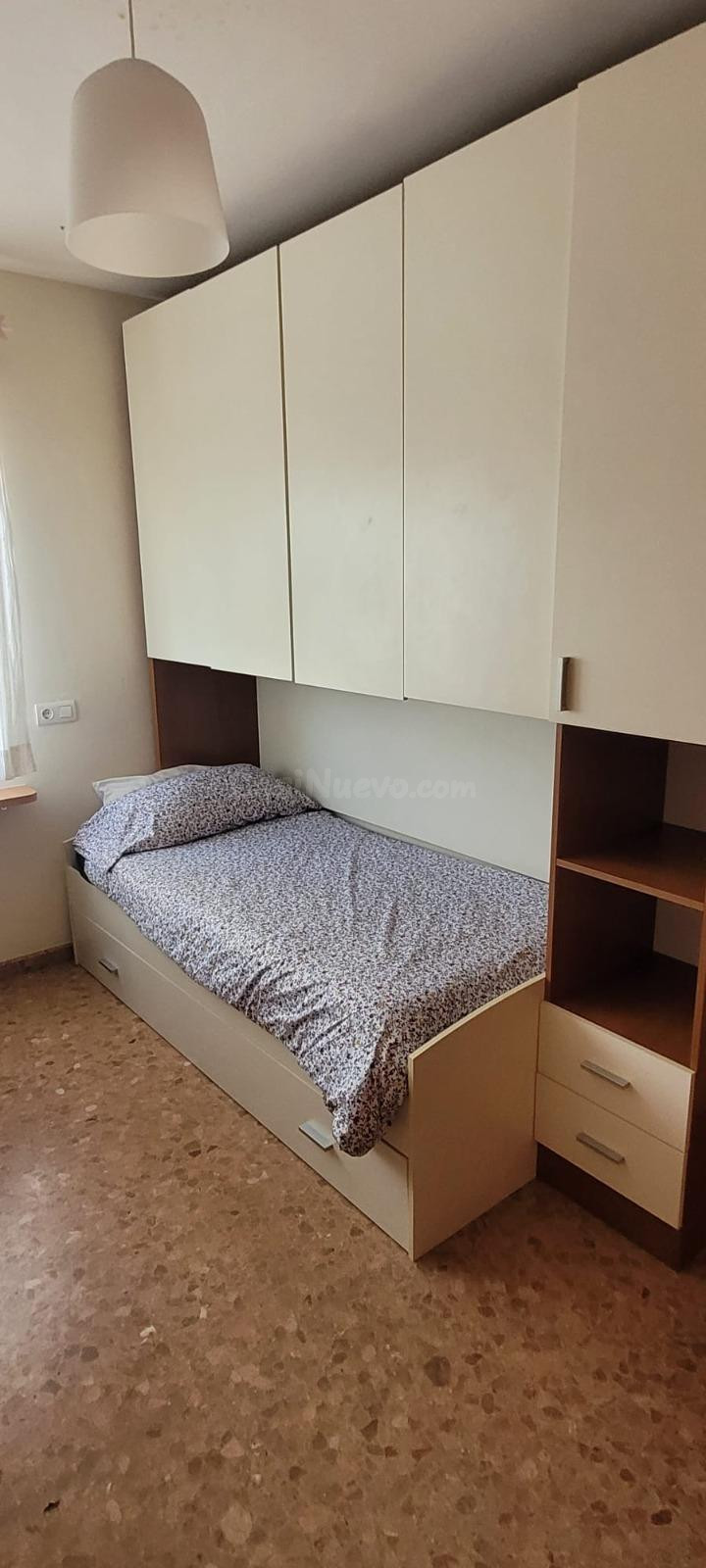 HABITACIÓN PARA ESTUDIANTES CERCA DE LA UNIVERSIDAD CEU SOLO