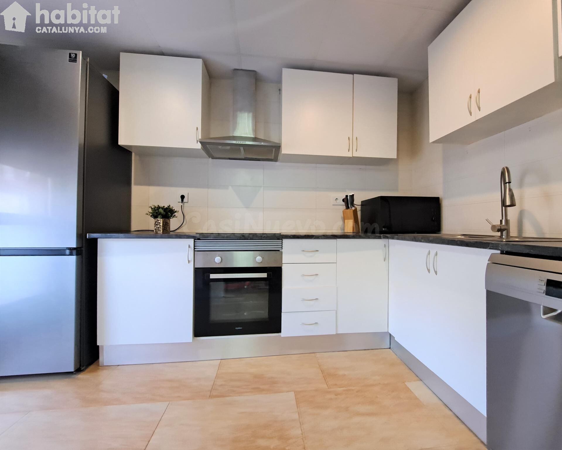 PIERA CENTRO, CASA ADOSADA SEMINUEVA CON TERRAZA DE 40M2 Y P - foto 4