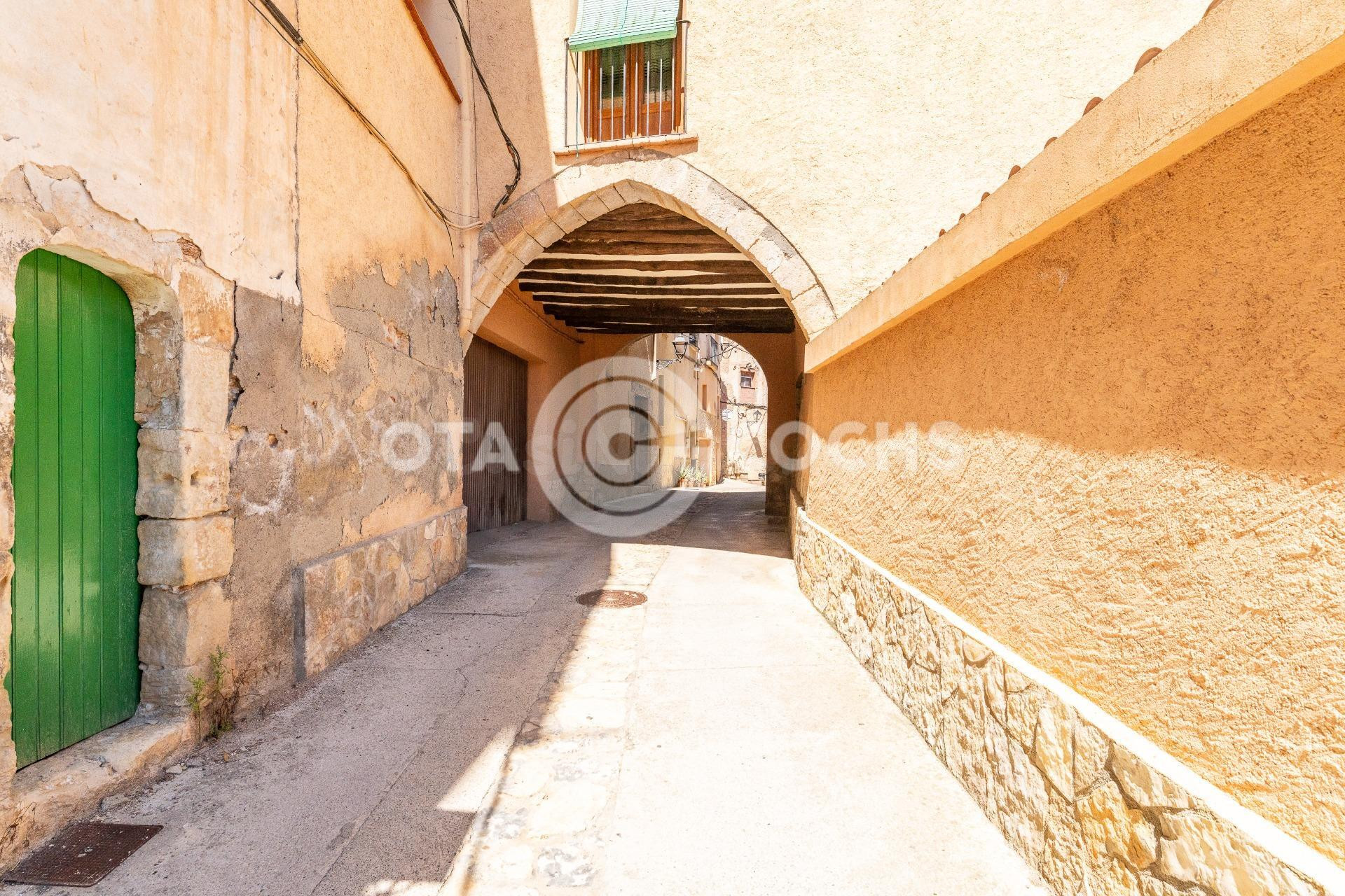 CASA DE PUEBLO EN CABACES - foto 2