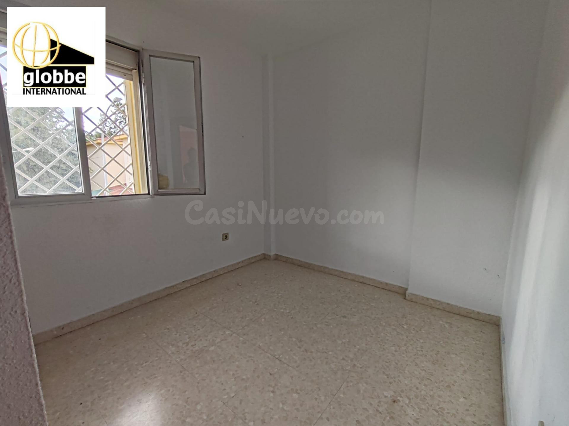 Chalet en Puerto de la Torre - Oportunidad para Reformar por - foto 3