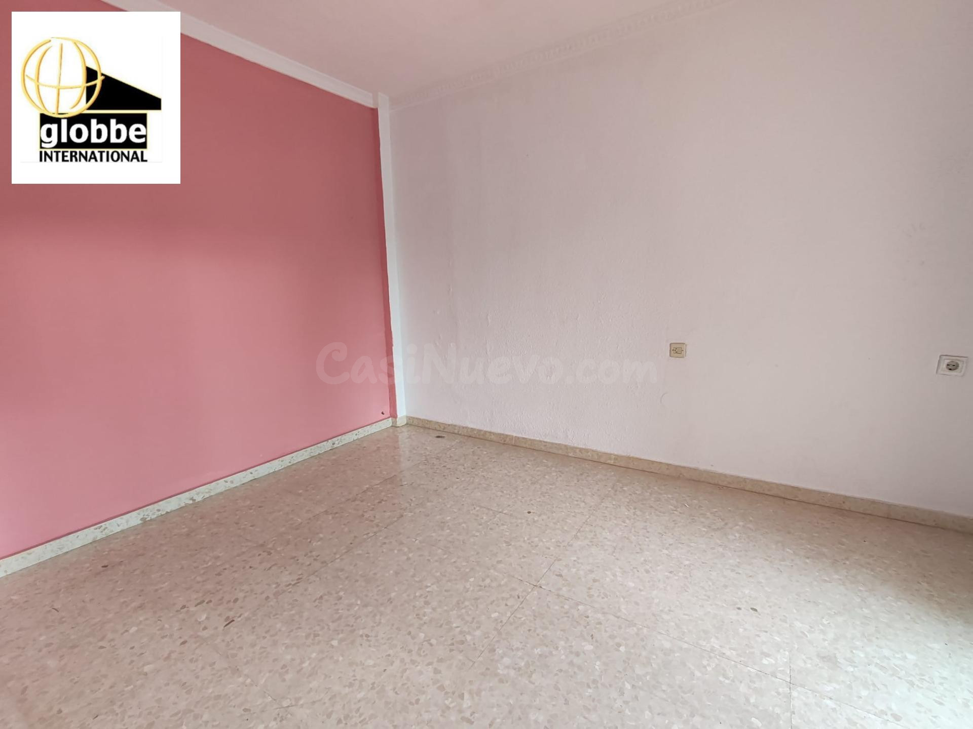 Chalet en Puerto de la Torre - Oportunidad para Reformar por - foto 4