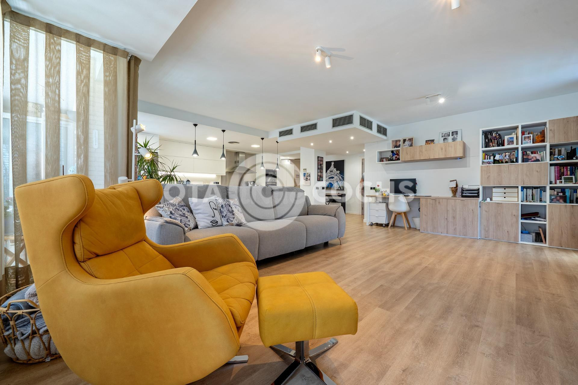 ESPECTACULAR PISO CON PISCINA COMUNITARIA - foto 5