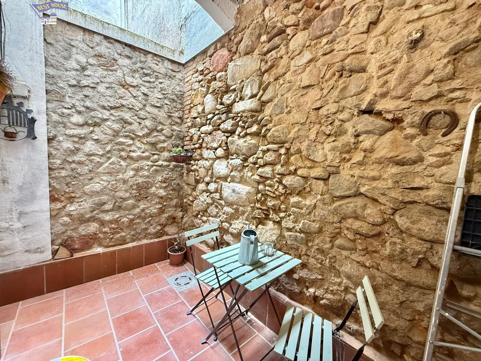 ESPECTACULAR CASA RÚSTICA REFORMADA EN PLENO CENTRO DE CALDE - foto 3